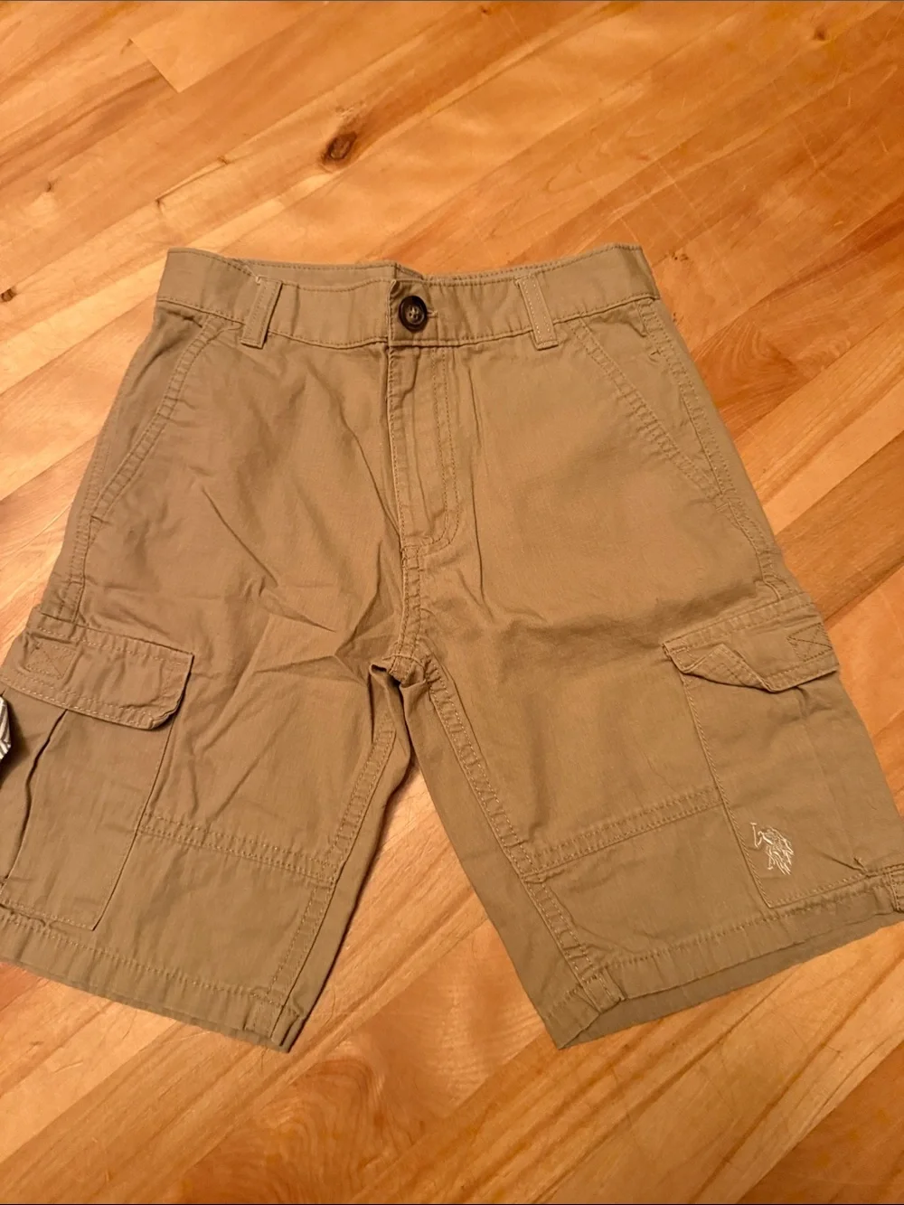 Gymboree Boys Shorts Bundle in Khaki, Blue, Brown & Plaid